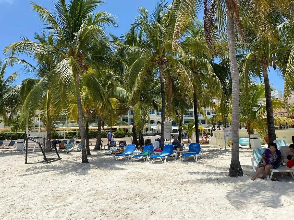 ゲストハウス Room In Guest Room - Studio 502 Inside Cancun Resort